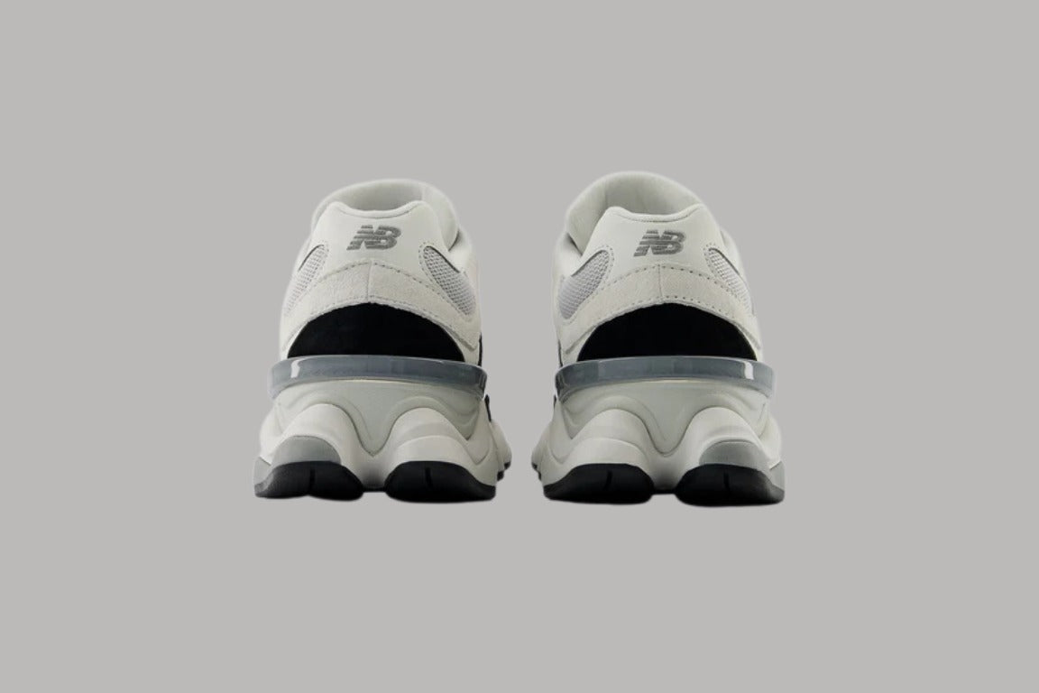 New Balance 9060 unisexsneakers svarta och vita
