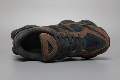 New Balance 9060 -unisex-lenkkarit, kahvinruskea