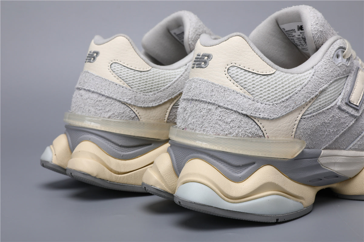 New Balance 9060 -unisex-lenkkarit, harmaa-valkoiset