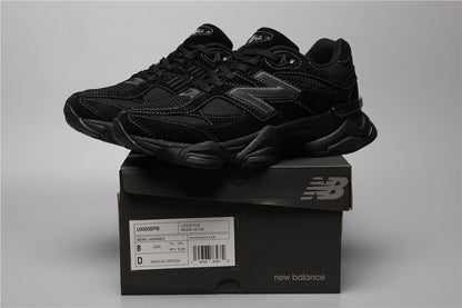 New Balance 9060 -unisex-lenkkarit, täysin mustat