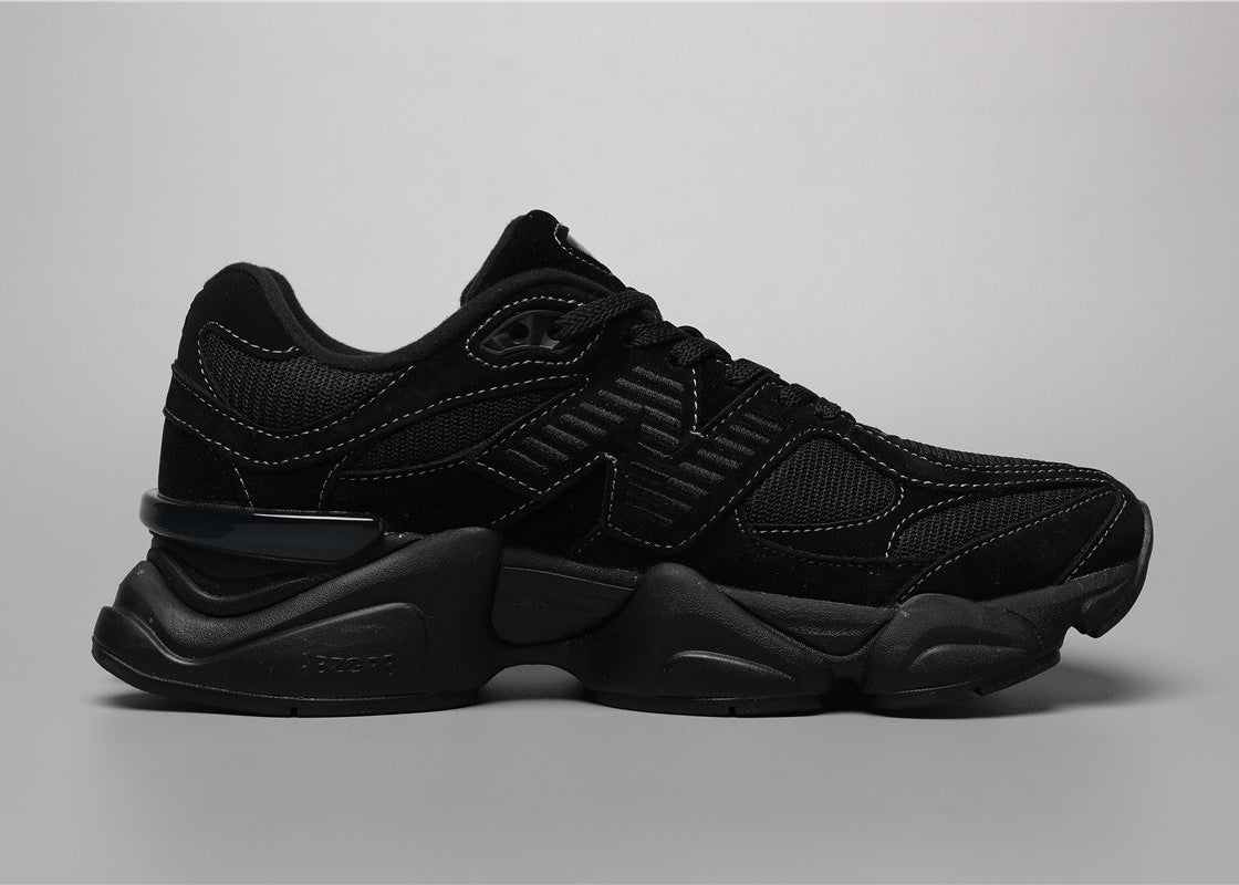 New Balance 9060 -unisex-lenkkarit, täysin mustat